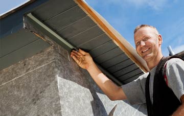soffit installation Pandy